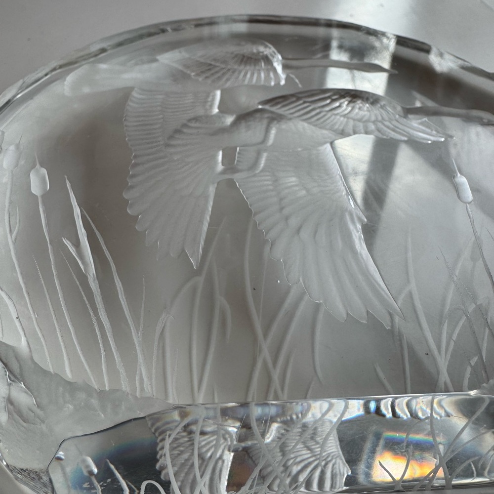 Crystal Flying Goose Paperweight - Picture 7 of 14